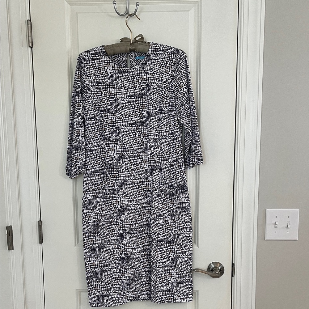 Elegant blue, tan  and White Patterned Dress